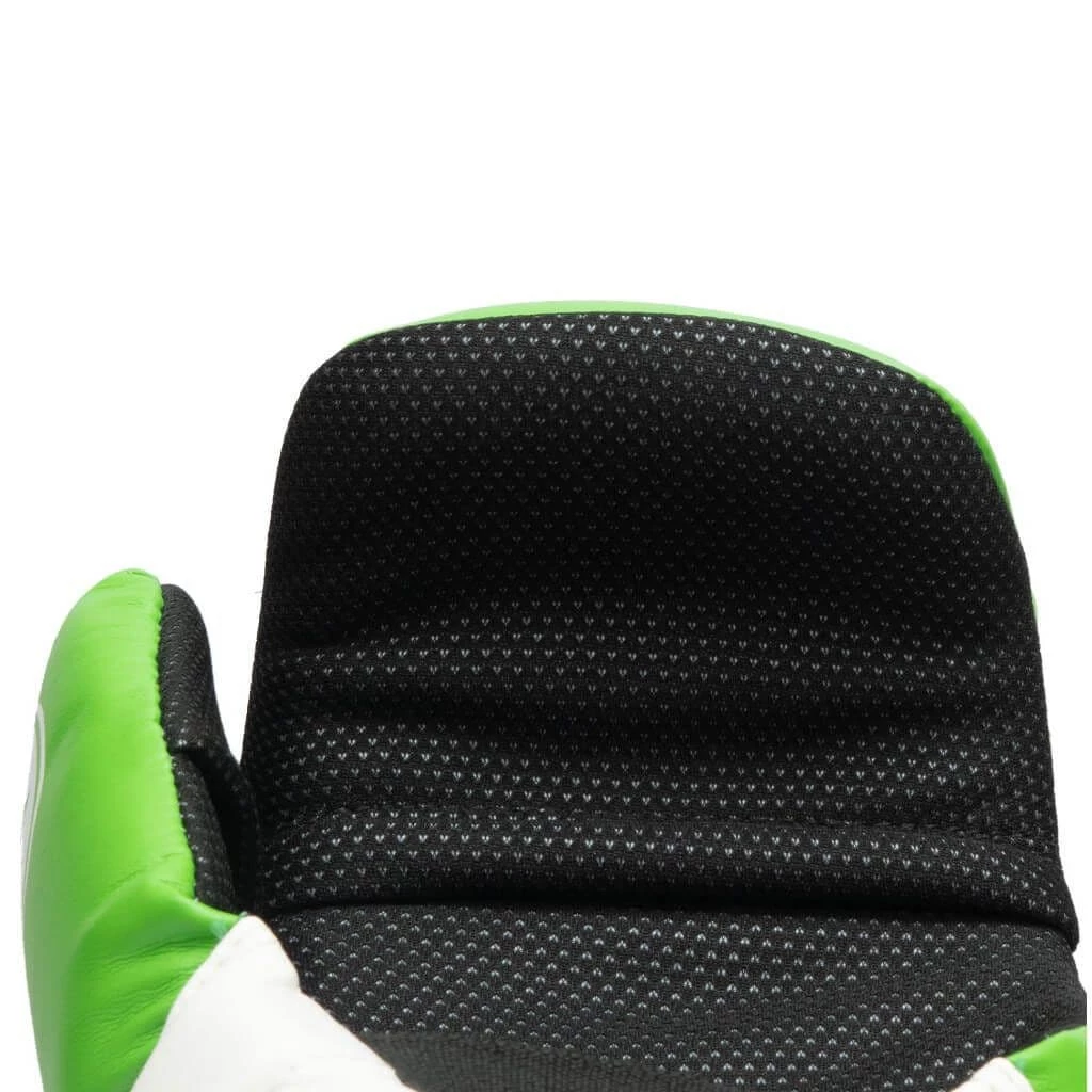 TOP TEN Glossy Block Pointfighter Gloves Green/Black 4 TOP TEN Glossy Block Pointfighter Gloves Green/Black - Image 2