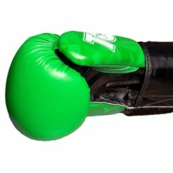 TOP TEN PRISM Boxing Gloves Green -REFLEX Sales Shop top ten prism boxing gloves green 5 8811 p