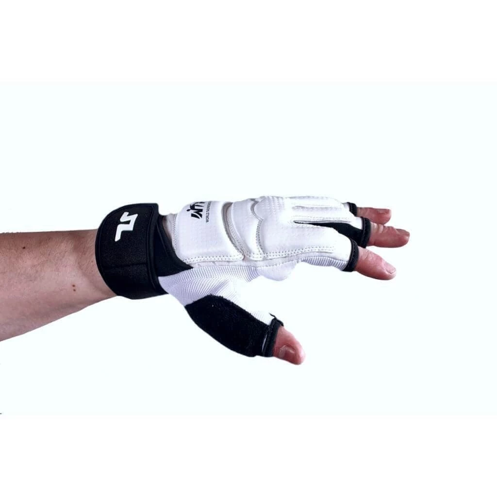 Tusah WT Approved Taekwondo Gloves 4 Tusah WT Approved Taekwondo Gloves - Image 2